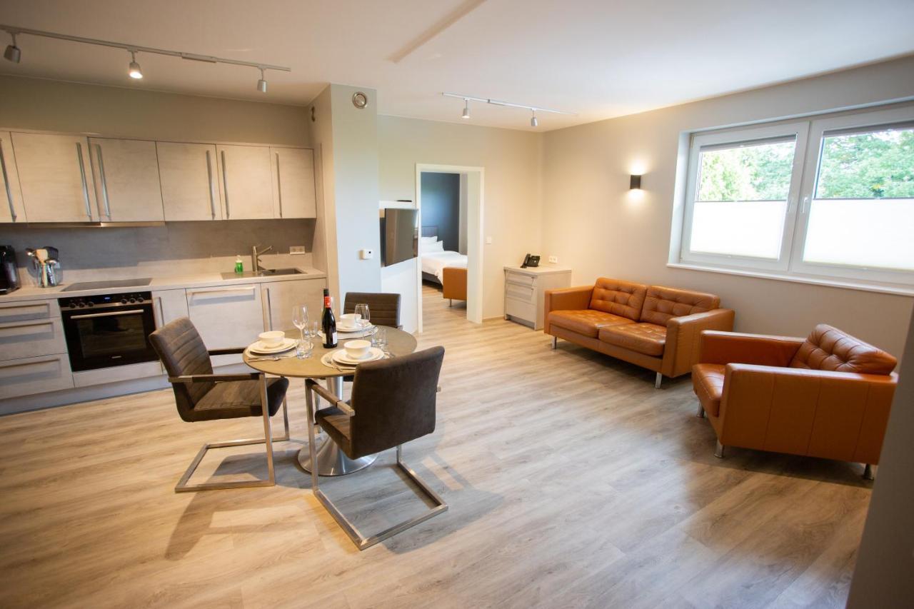 Hotel Circle Inn Ramstein-Miesenbach Bagian luar foto