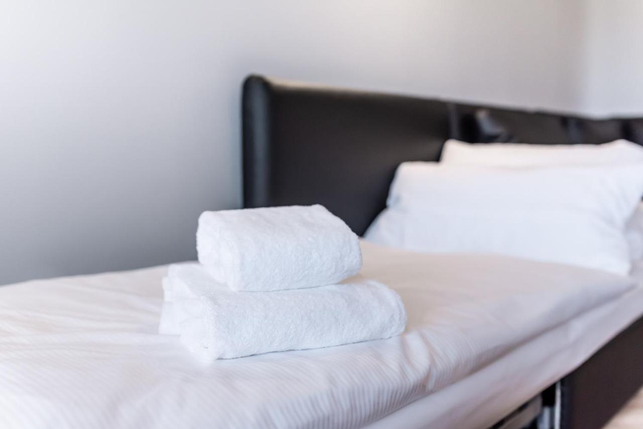 Hotel Circle Inn Ramstein-Miesenbach Bagian luar foto